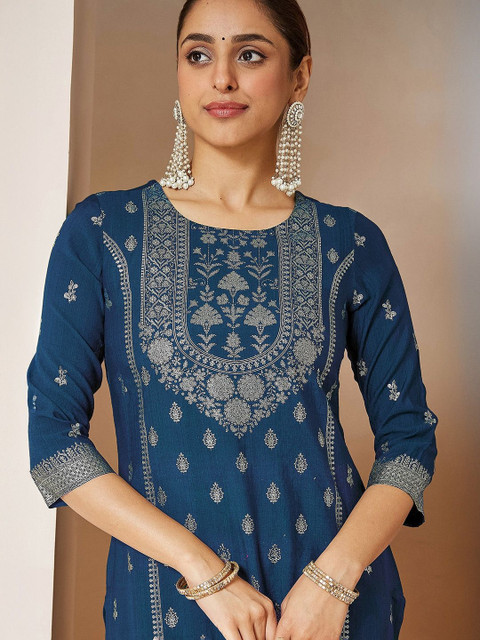 Janasya Women Ethnic Motifs Embroidered Regular Gotta Patti Kurta with Trousers & With Dupatta - Image 7
