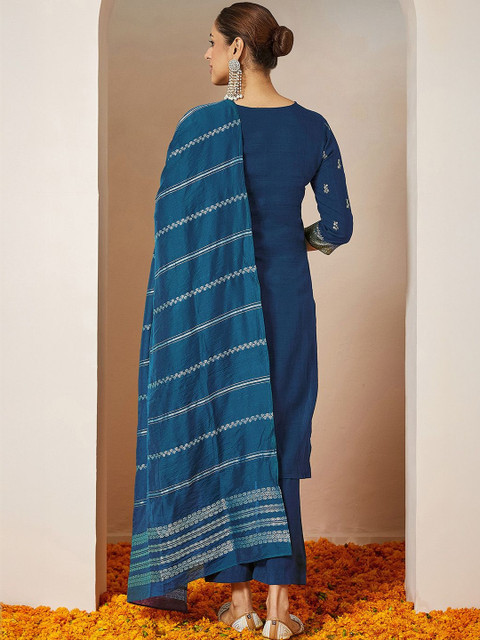 Janasya Women Ethnic Motifs Embroidered Regular Gotta Patti Kurta with Trousers & With Dupatta - Image 5