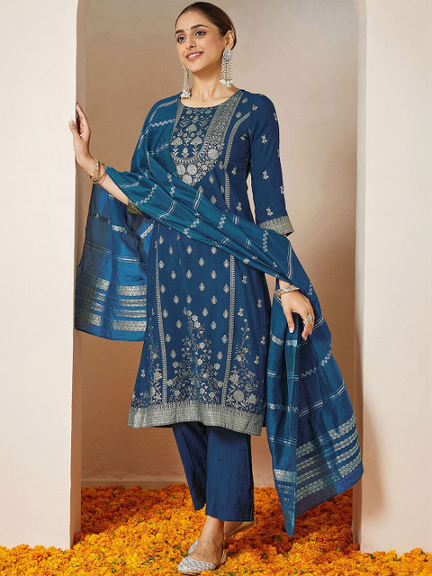 Janasya Women Ethnic Motifs Embroidered Regular Gotta Patti Kurta with Trousers & With Dupatta - Image 6