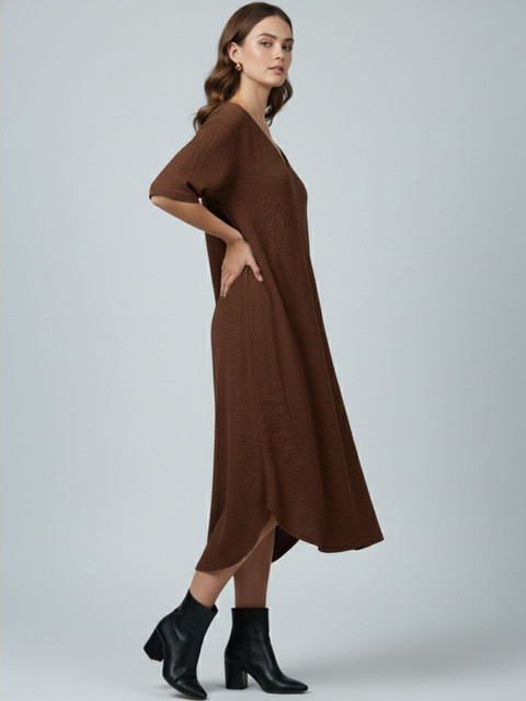 Qurvii Short Dress - Image 3