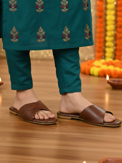 Anouk Women Comfort Sandals