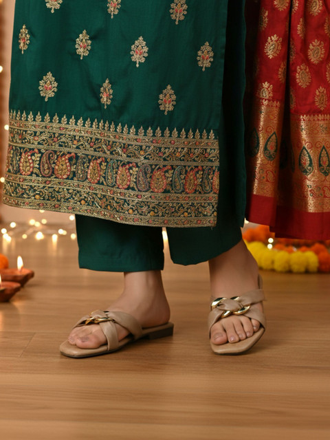 Anouk Women Comfort Sandals