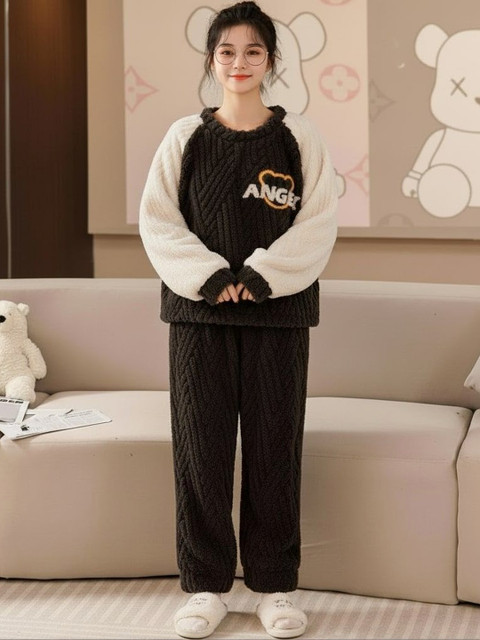 Lugo Women Colourblocked Night suit