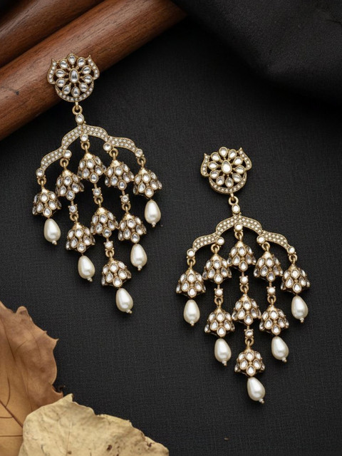 SHONA'S STYLE Floral Drop Earrings