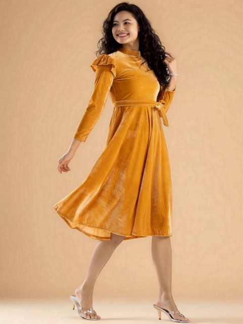 DressBerry Keyhole Neck Velvet Fit & Flare Midi Dress - Image 5