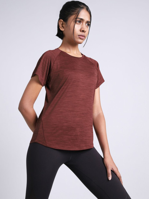CULT Women's Wine Training Elevate Sculpt T-shirt