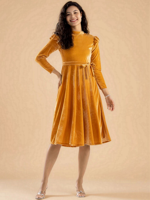DressBerry Keyhole Neck Velvet Fit & Flare Midi Dress - Image 4