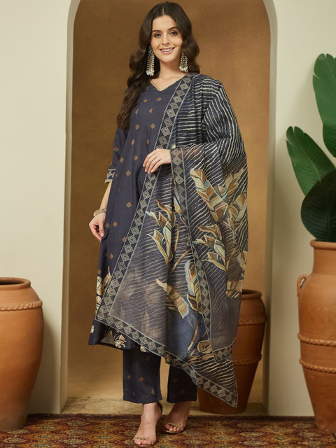 Janasya Women Printed Panelled Gotta Patti Kurta with Palazzos & With Dupatta - Image 2