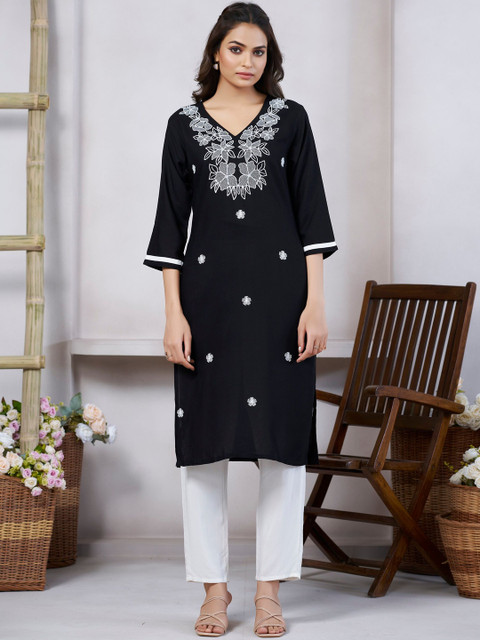 Fashion2wear Floral Embroidered V-Neck Chikankari Chikankari Kurti