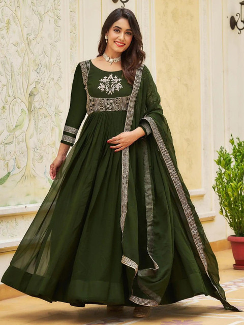 YAMUNE Women Green Embroidered Ethnic Print Ethnic Dress with Dupatta