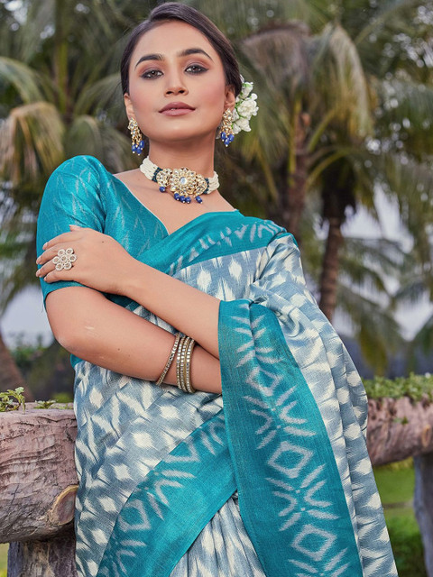 SANISA Ethnic Motifs Ikat Saree - Image 4