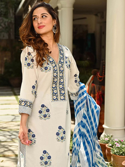 arangya Women Ethnic Motifs Printed Regular Thread Work Kurta with Trousers & With Dupatta