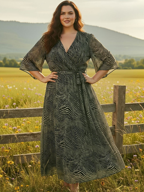 Globus Gloplus V-Neck Abstract Print Waist Tie-Up Plus Size Maxi Wrap Dress