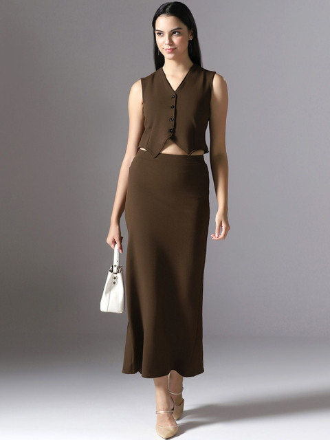 Selvia V-Neck Top With Skirt Co-Ords