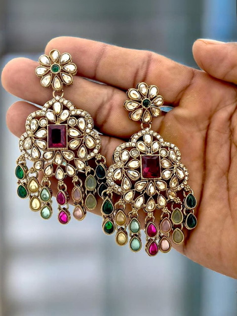 BFC - BUY FOR CHANGE Floral Drop Earrings