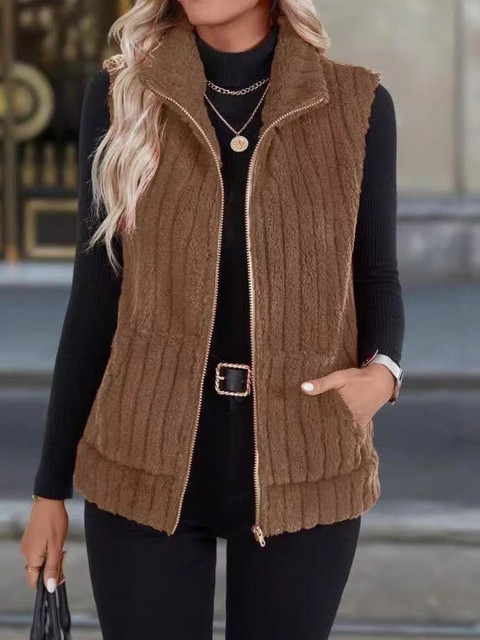 HERE&NOW Spread Collar Sleeveless Lightweight Jacket