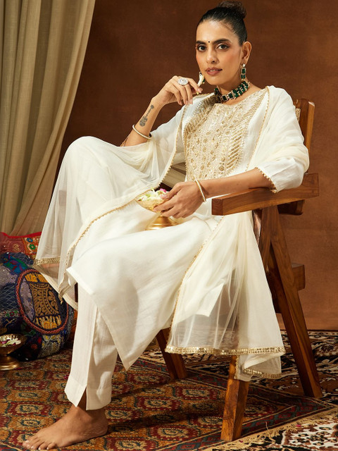 Janasya Women Floral Embroidered Regular Sequinned Kurta with Trousers & With Dupatta - Image 6