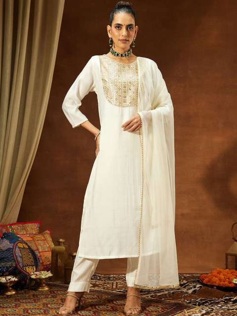 Janasya Women Floral Embroidered Regular Sequinned Kurta with Trousers & With Dupatta - Image 3