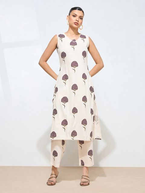 Fourleaf Printed V Neck Top With Trousers Co-Ords Set