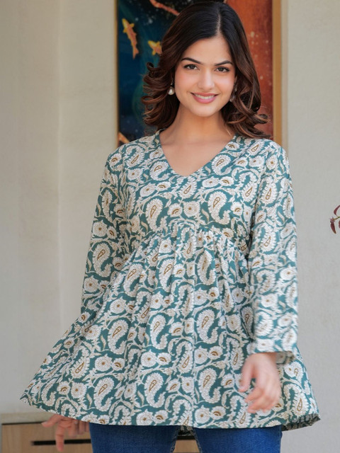 SHREELATA Print Ethnic Peplum Top