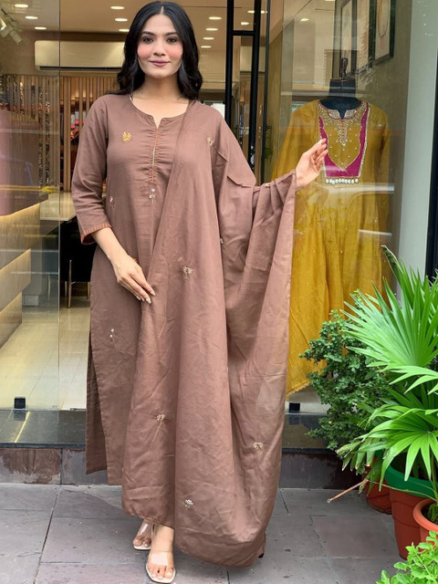 JAIPURI COLLECTION Women Ethnic Motifs Embroidered Regular Thread Work Pure Cotton Kurta with Trousers &