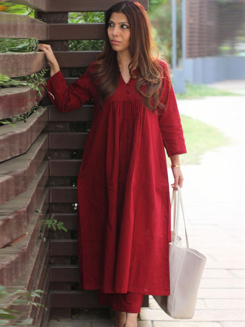 Aaghnya Women Empire Kurta with Trousers - Image 2