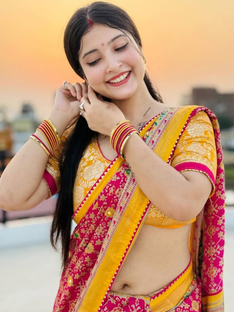 ROFOLO Ethnic Motifs Mirror Work Pashmina Patola Saree