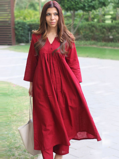 Aaghnya Women Empire Kurta with Trousers - Image 4