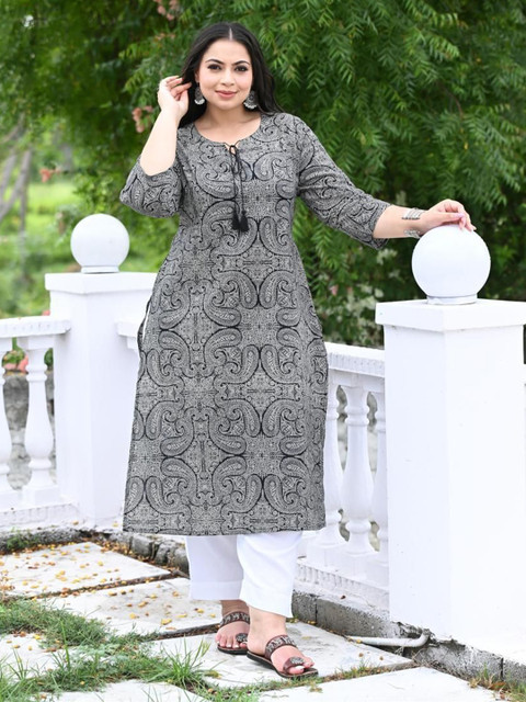 VIFA PLUS Women Plus Size Black Kalamkari Cotton Straight Kurta