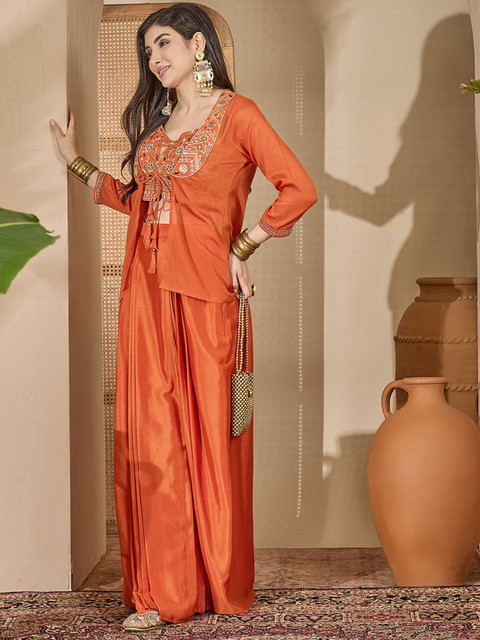 Sangria Zari Sequence Thread Work Crop Top & Pleated Skirt with Shrug Co-Ords - Image 4