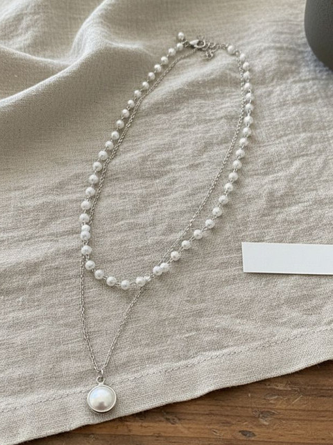 Vembley Women Alloy Silver Plated Layered Pearl Necklace