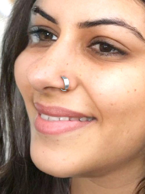 Sangria Women 925 Sterling Silver Piercing Nose Ring