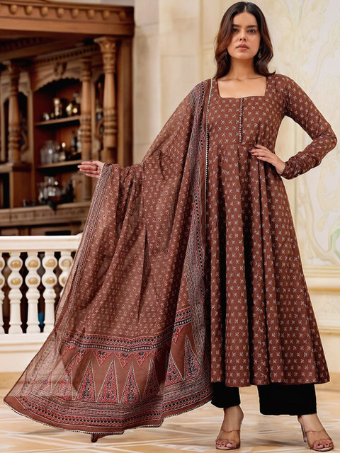 Aaghnya Ethnic Motifs Printed Square Neck Panelled Anarkali Kurta With Palazzos & Dupatta