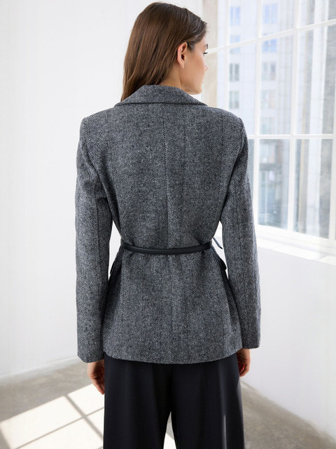 Trendyol Textured Notched Lapel Collar Single Breasted Blazer - Image 3