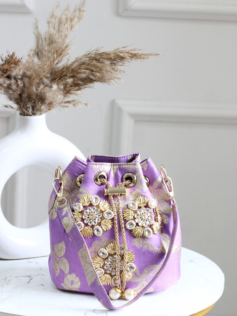 BOXWISH BY BHUMIKA Embroidered Purse Clutch