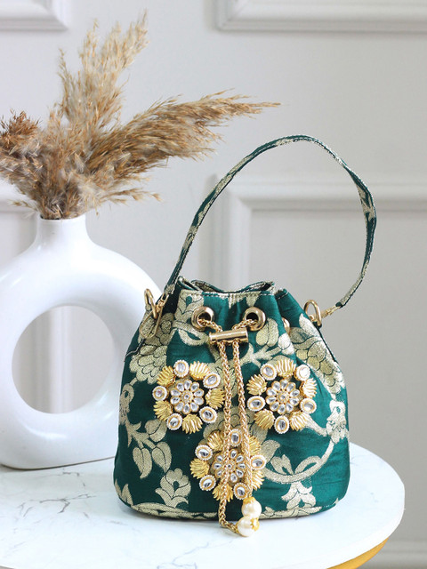 BOXWISH BY BHUMIKA Embroidered Potli Clutch