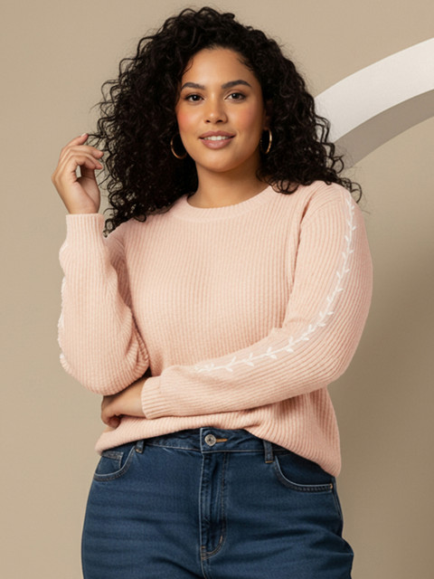 Sztori Plus Size Ribbed Pullover with Embroidered Detail