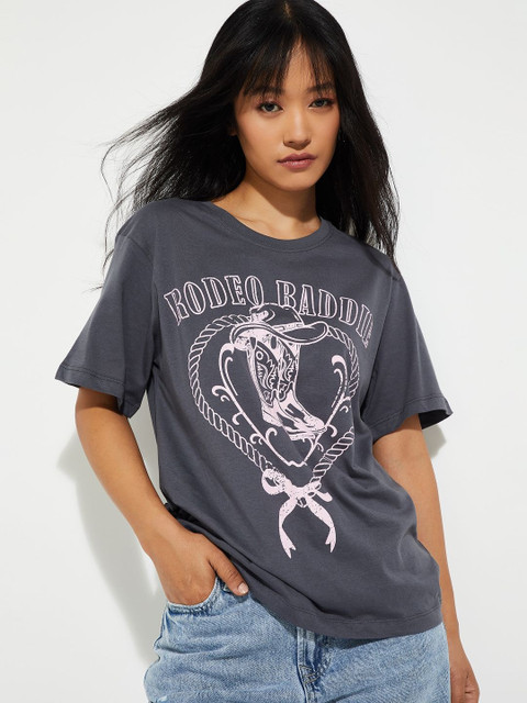 max Women Printed 1 T-shirt