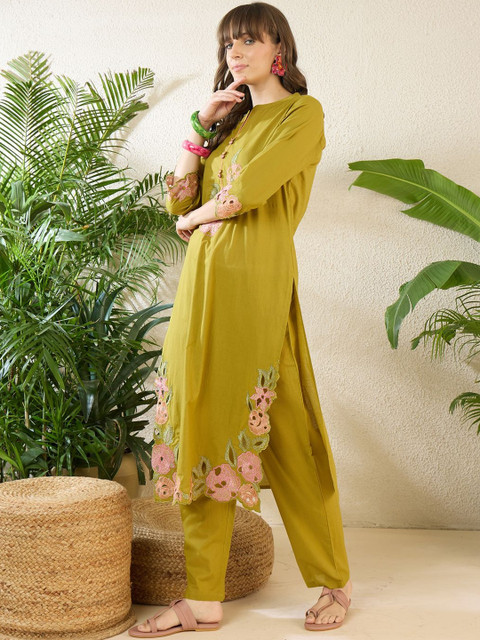 Indo Era Embroidered Mandarin Collar Three-Quarter Sleeves Pure Cotton Tunic And Trousers - Image 3