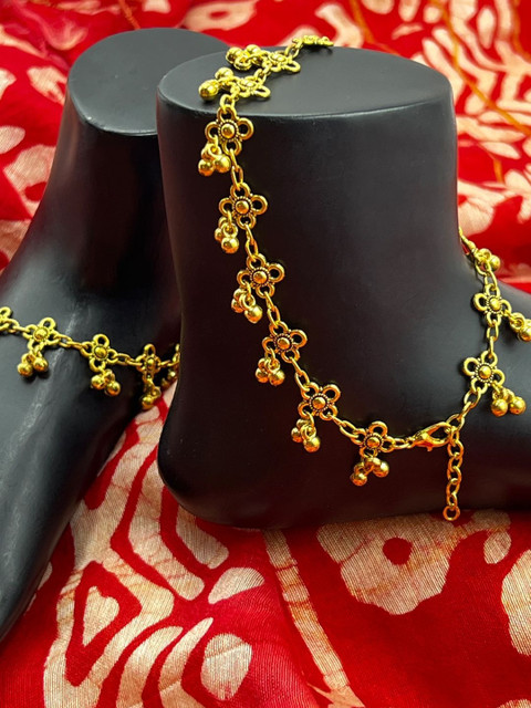 The Style Courtyard Gold-Plated Ghungroo Details Anklets
