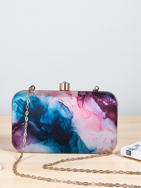 VRPS Handicrafts Printed Box Clutch