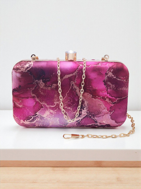 VRPS Handicrafts Printed Box Clutch