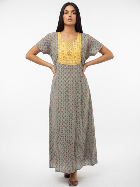 Nihsamah Embroidered Maxi Nightdress