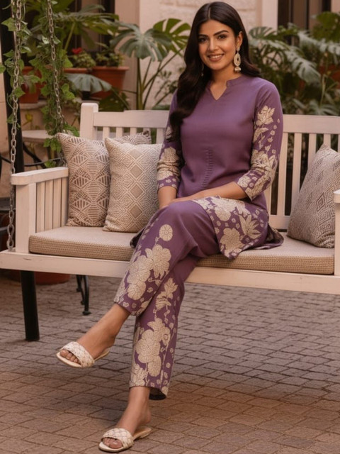 Lavender Printed Tunic and Trousers Co-Ords - Image 4