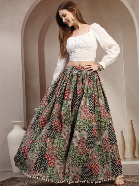 SUNEKH Women Floral Printed Pure Cotton Flared Maxi Skirts