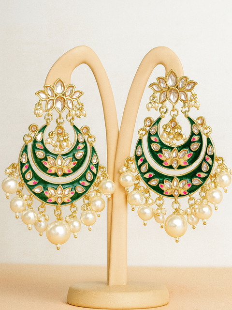 KARATCART Green & White Gold-Plated Classic Chandbalis Earrings