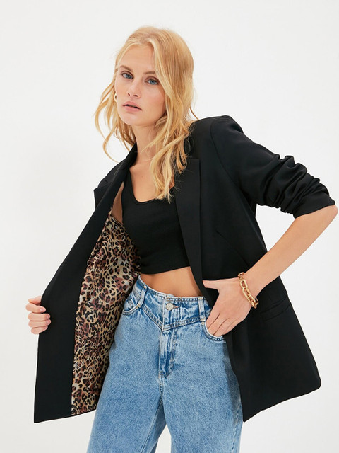 Trendyol Notched Lapel Single Breasted Blazer