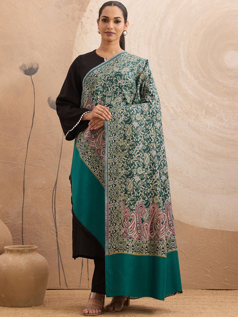 WEAVERS Women Ethnic Motifs Woollen Shawl