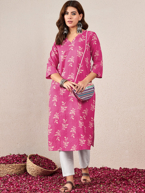 Skylee Pop Women Floral Printed Festive Cotton Straight Kurta - Image 5