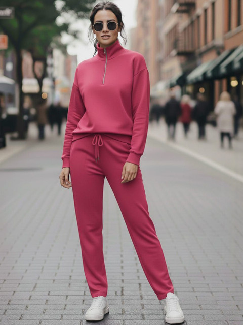 MACK JONNEY Mock Collar Long Sleeves Half Zipper Sweatshirt With Trackpant